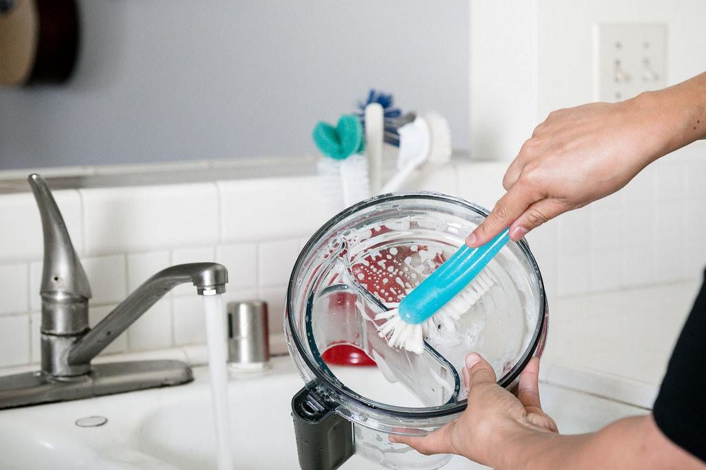 Zero-waste dish soap